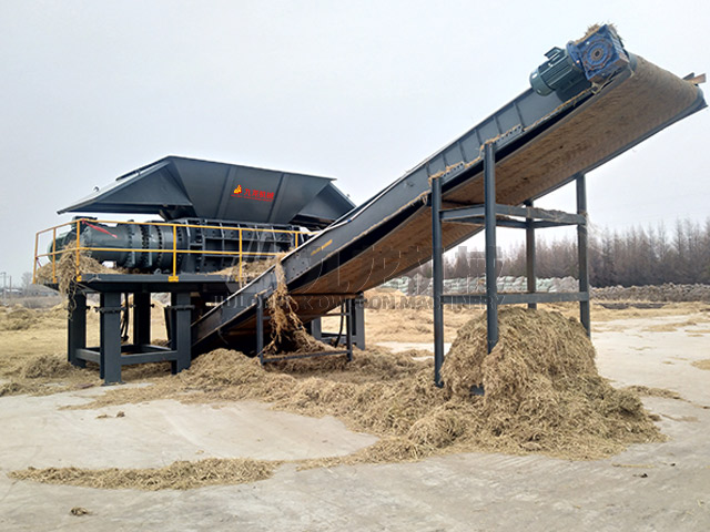 哈電撫遠(yuǎn)秸稈撕碎機現(xiàn)場